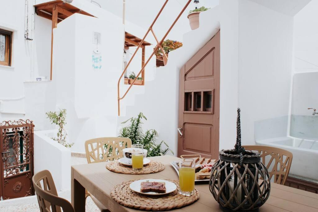 Castlevania- Traditional House In The Castle Naxos City Екстериор снимка