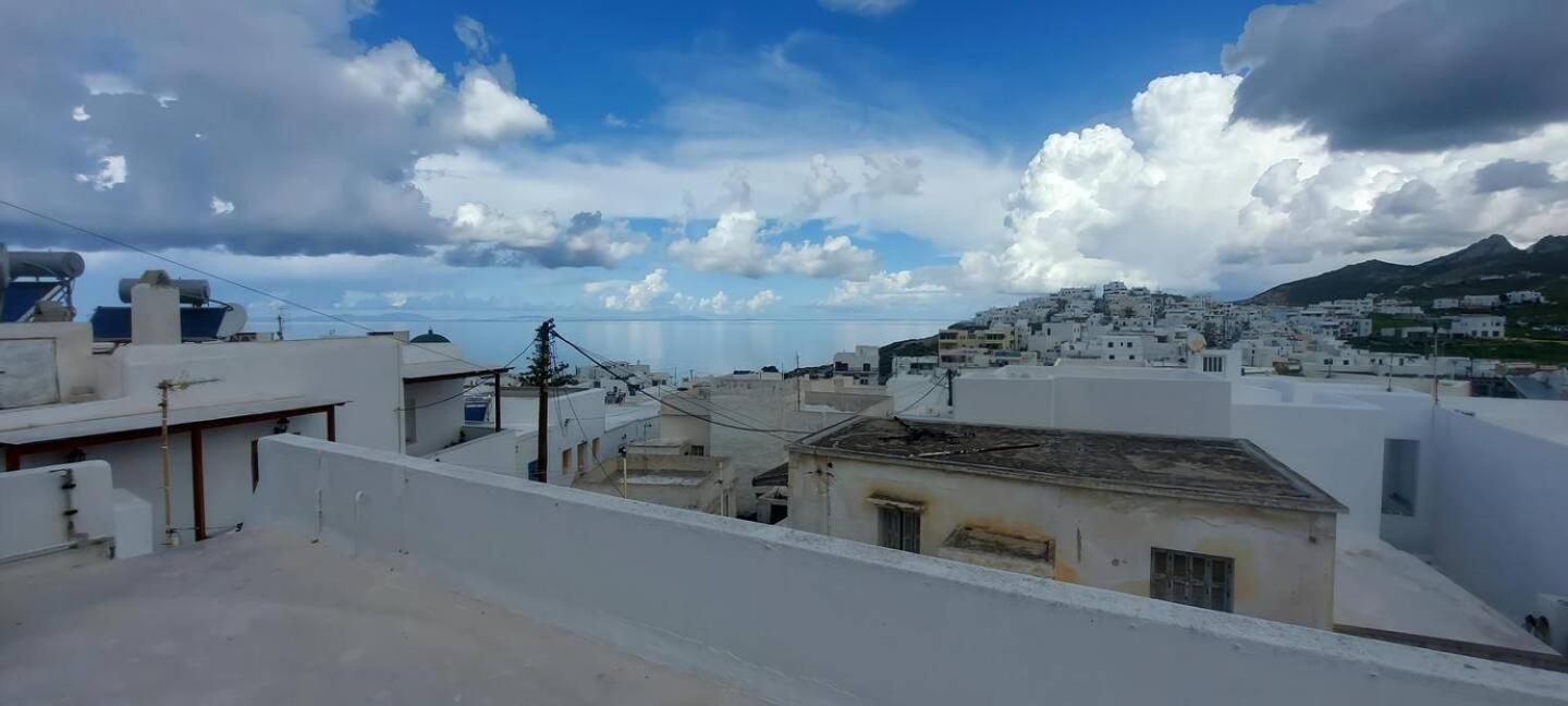 Castlevania- Traditional House In The Castle Naxos City Екстериор снимка